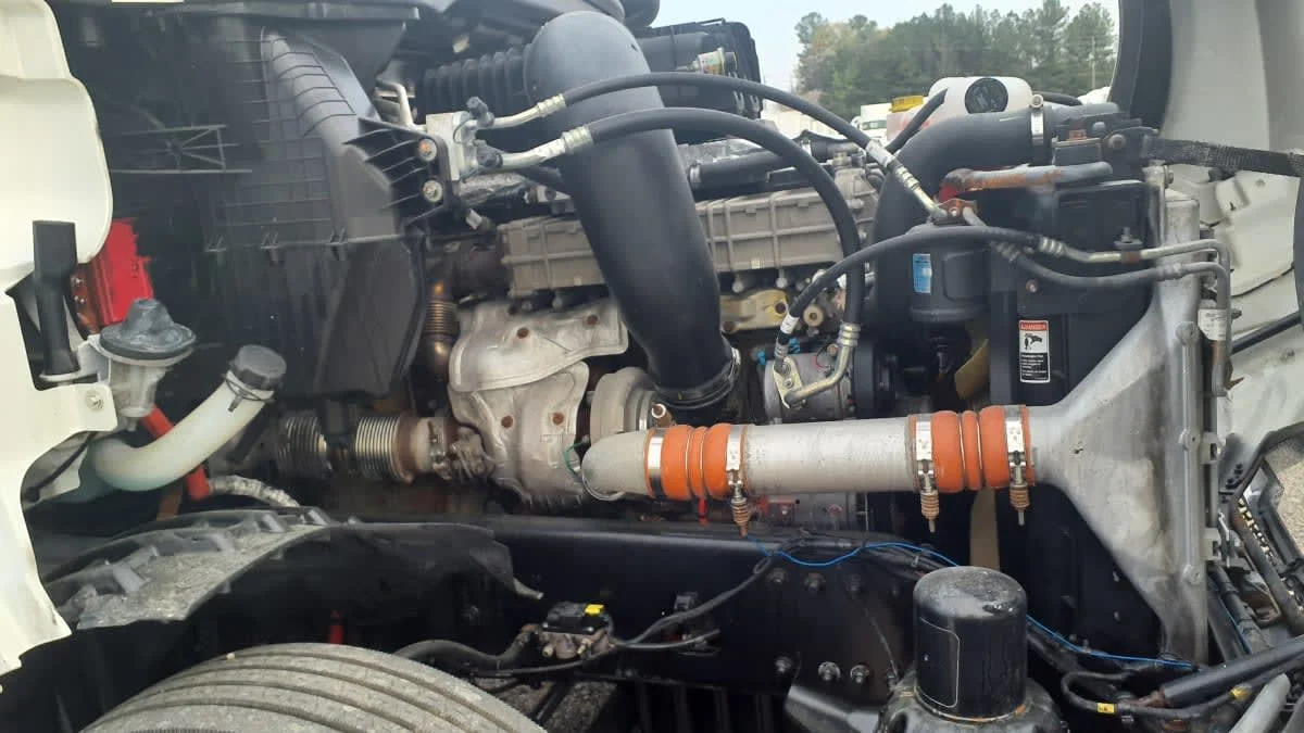 2019 Freightliner Cascadia in Birmingham, AL — photo 9