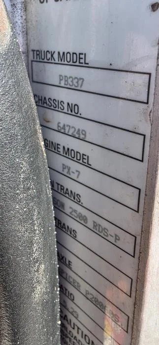 2020 Peterbilt 337 - image 31