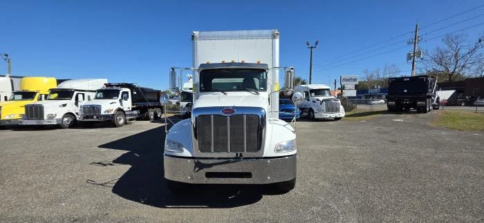 2020 Peterbilt 337 - image 9