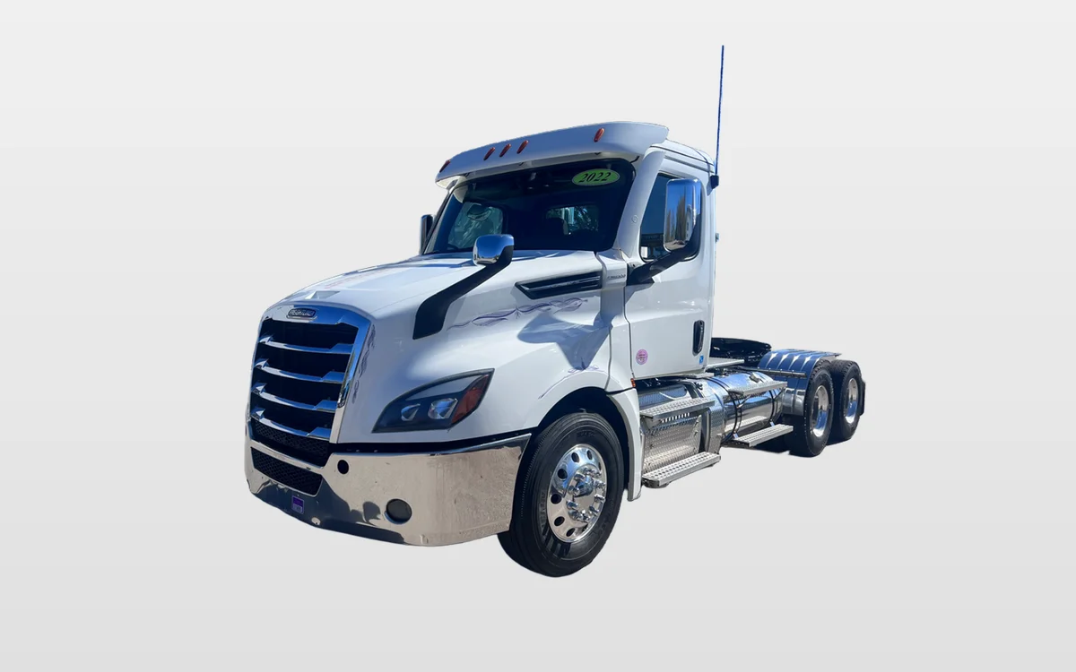 2022 FREIGHTLINER CASCADIA 126DC - image 1