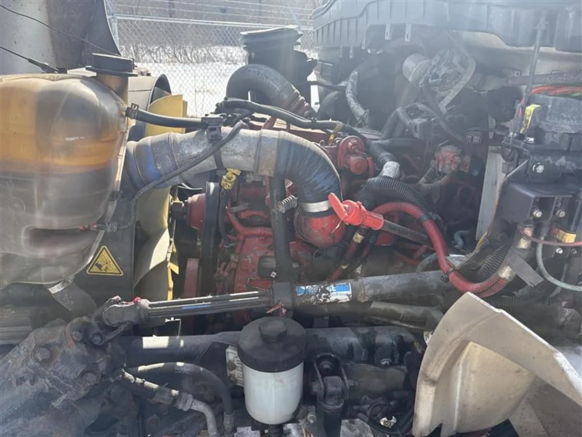 2019 International 4300 in Oak Creek, WI — photo 9