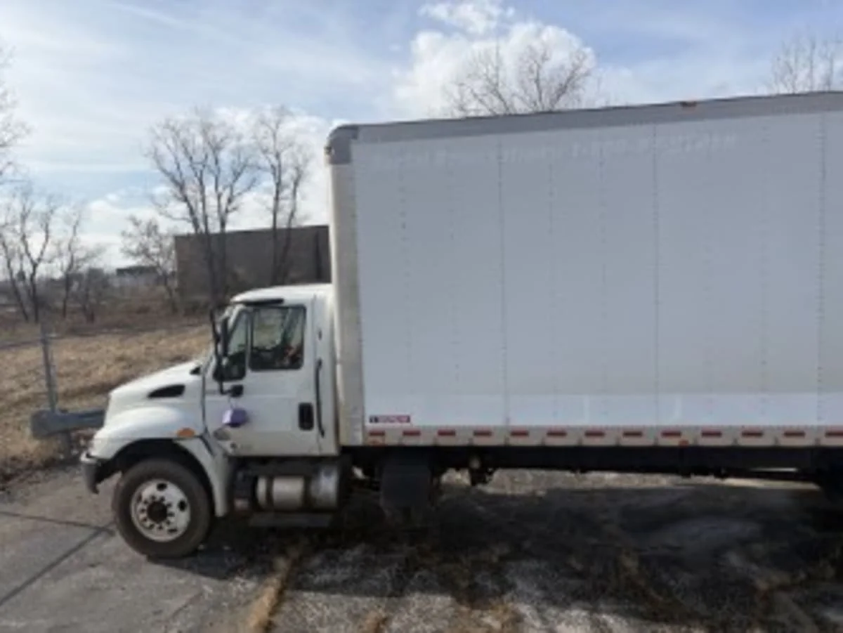 2019 International 4300 in Oak Creek, WI — photo 6