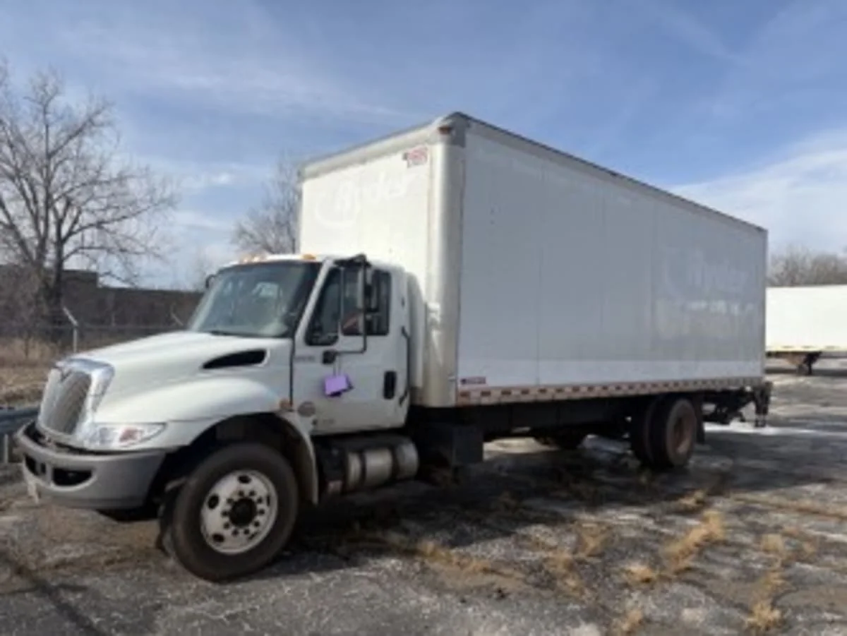 2019 International 4300 in Oak Creek, WI