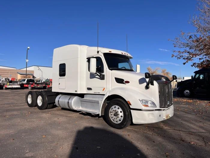 2022 Peterbilt 579 - image 5