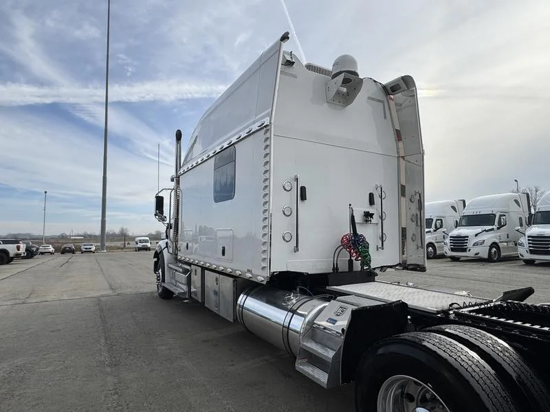 2022 Western Star in Columbus, OH — photo 8