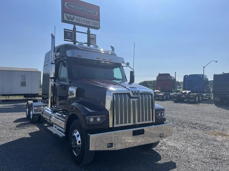 2022 Western Star in Columbus, OH — photo 38