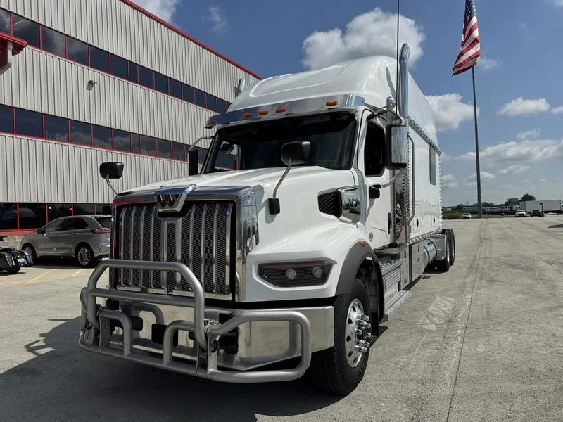 2022 Western Star in Columbus, OH — photo 2