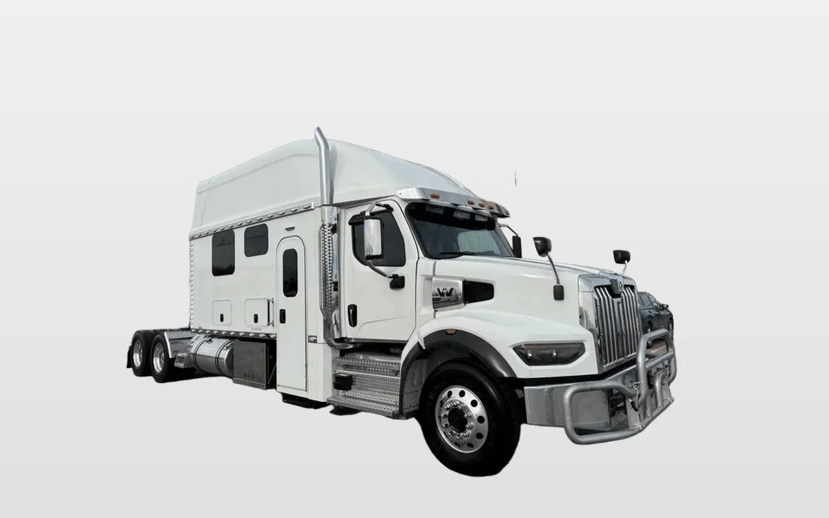 2022 Western Star - image 1