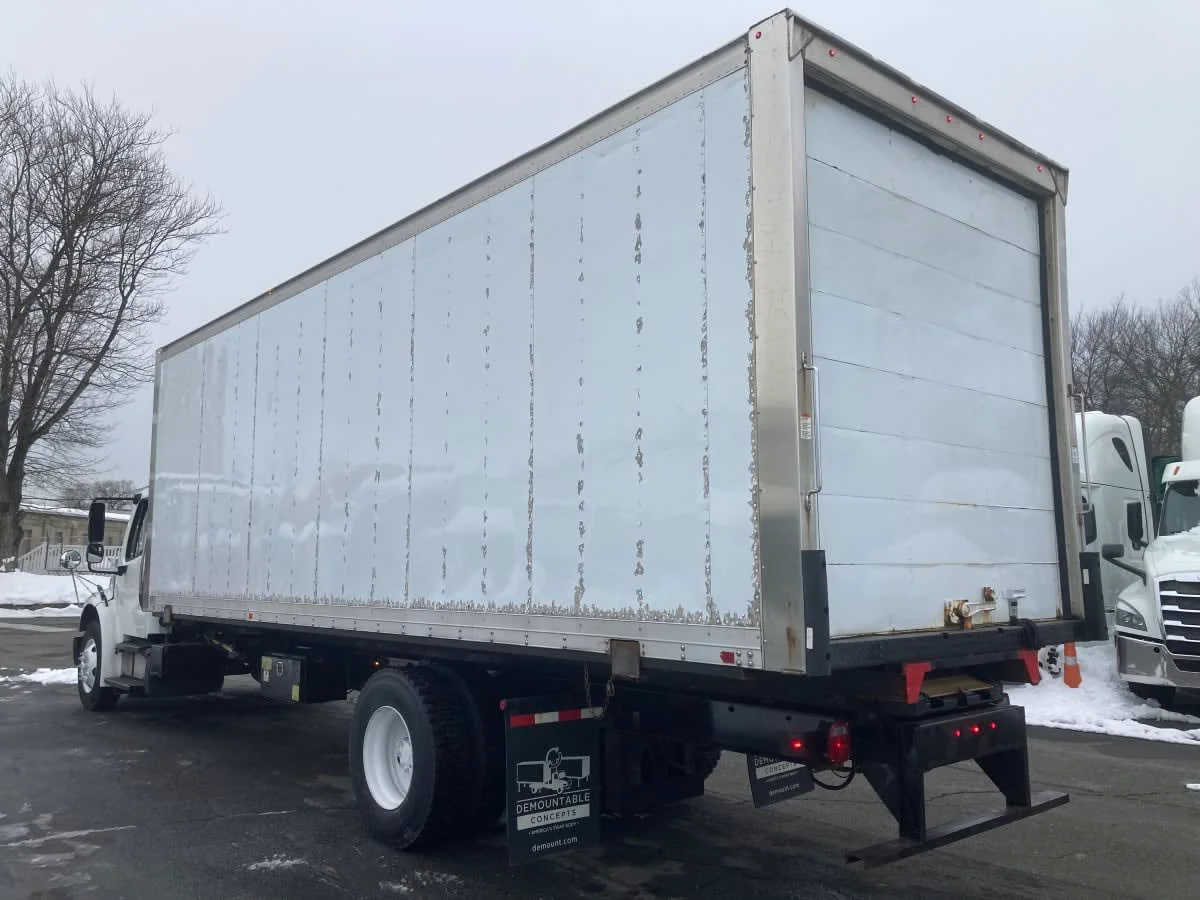 2020 Freightliner M2 106 in Springfield, MA — photo 6