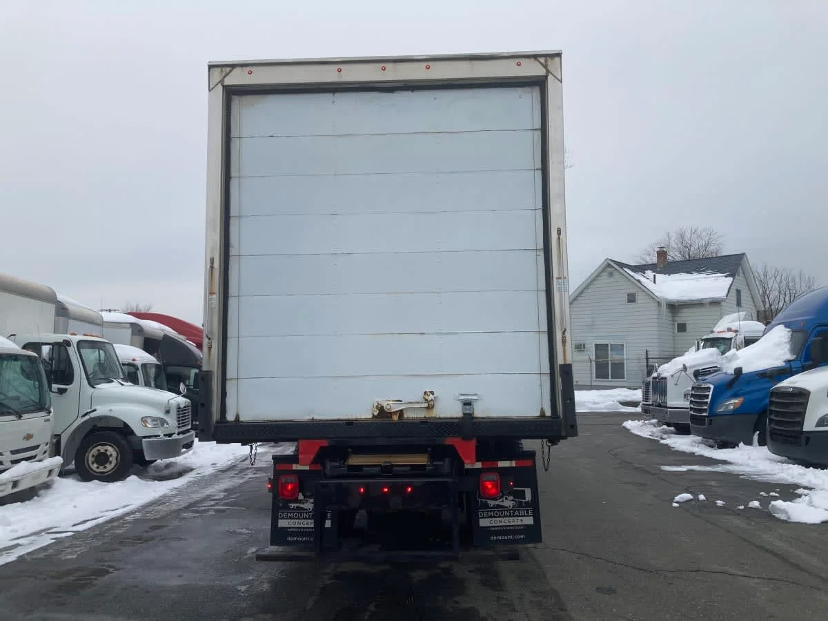 2020 Freightliner M2 106 in Springfield, MA — photo 5