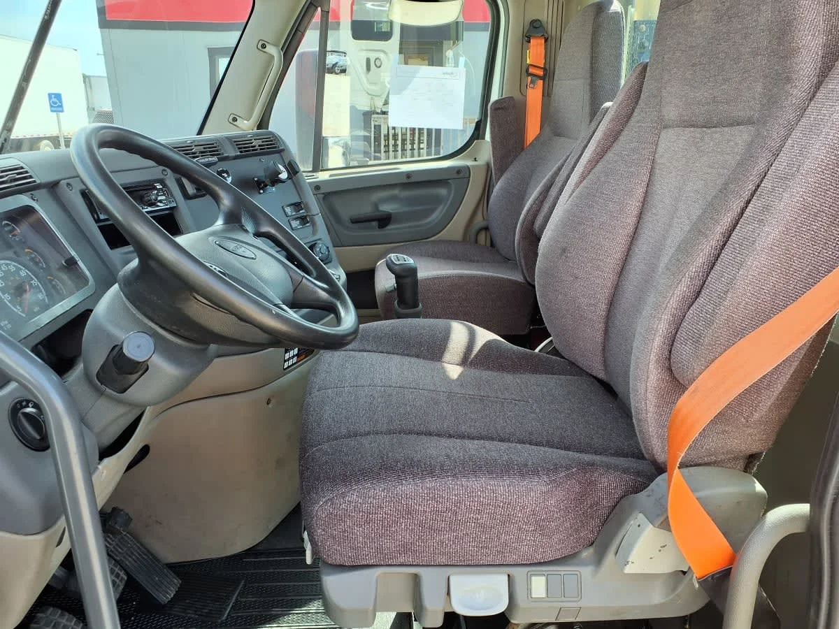 2019 Freightliner Cascadia in Greenville, SC — photo 7