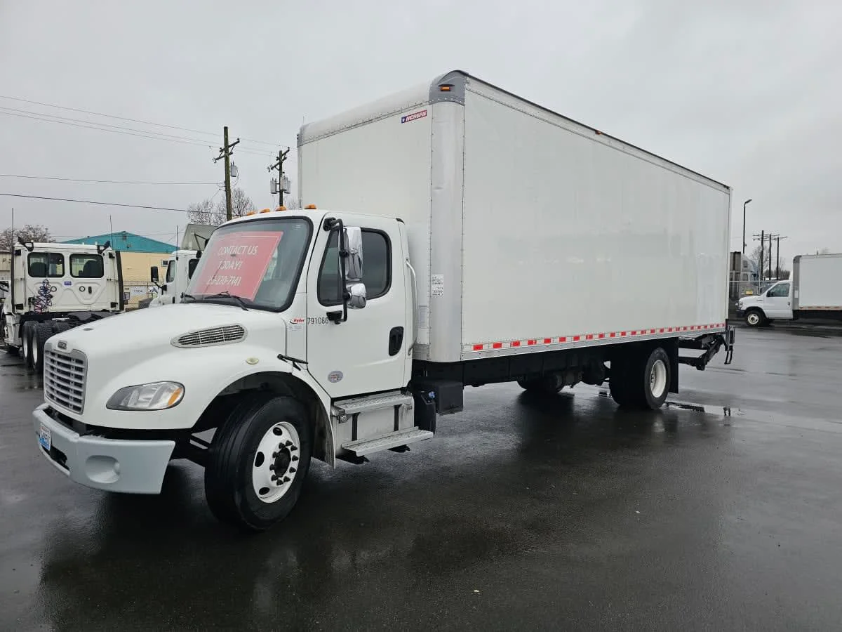 2018 Freightliner M2 106 in Tacoma, WA