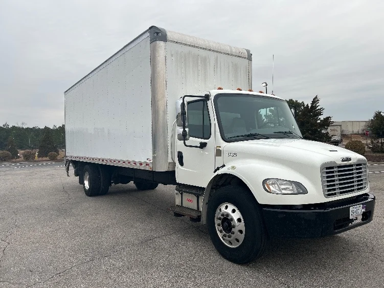 2018 Freightliner M2 106