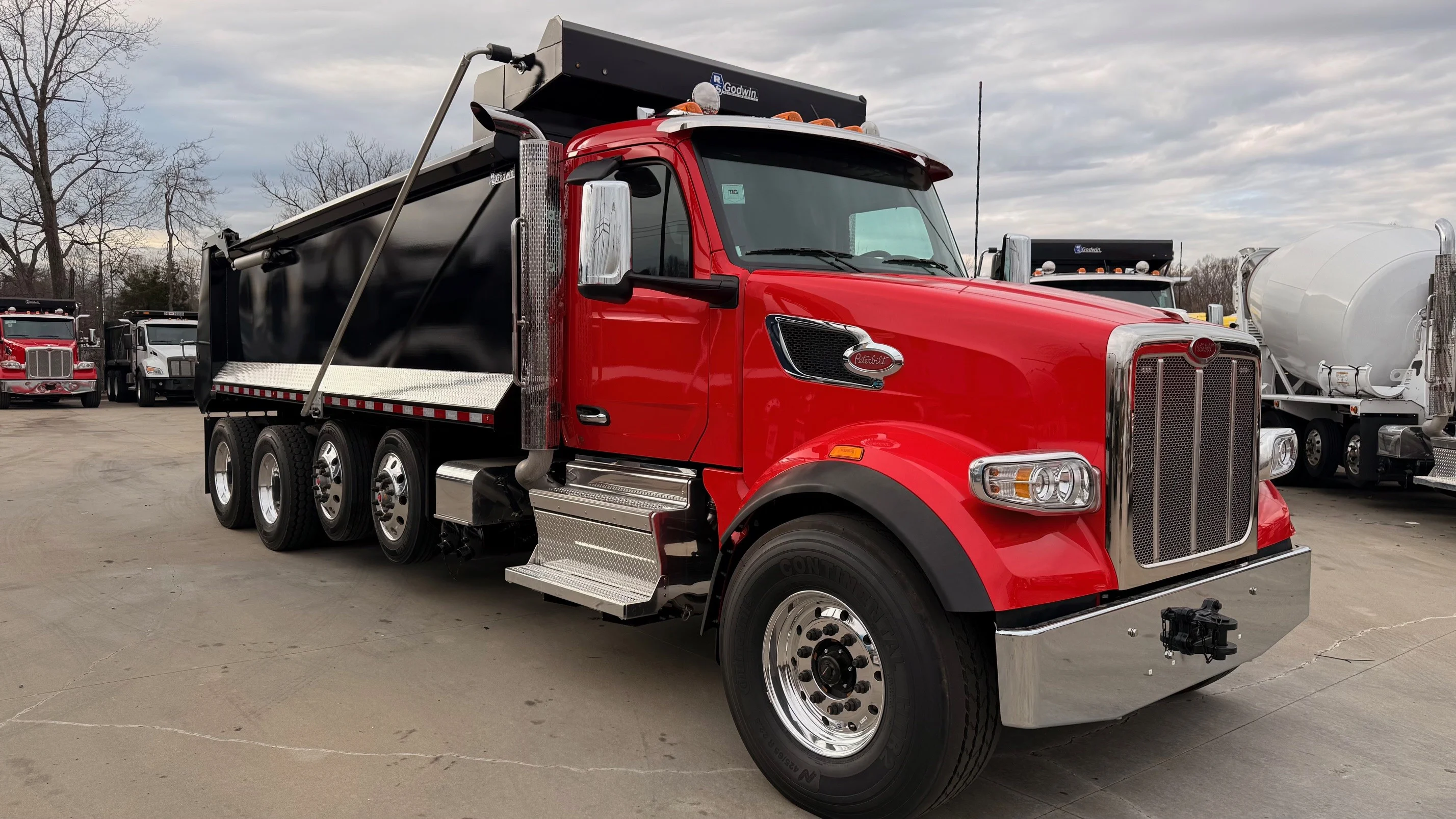 2026 Peterbilt 567 in Charlotte, NC — photo 7