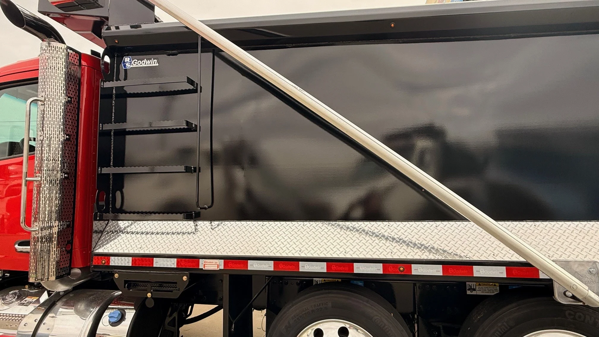 2026 Peterbilt 567 in Charlotte, NC — photo 11