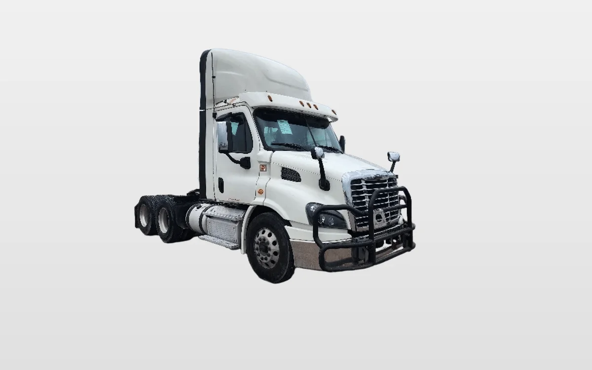 2018 Freightliner - image 1