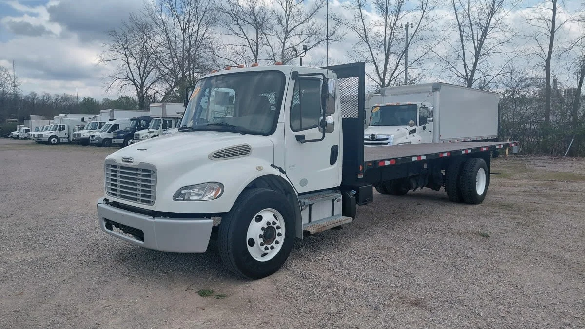 2014 Freightliner M2 106 in West Chester, OH