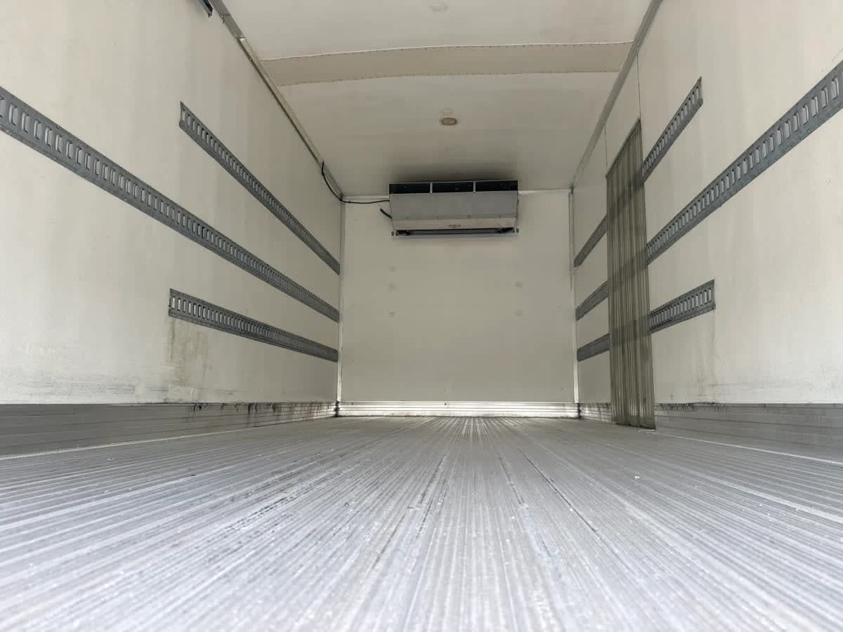 2019 Freightliner M2 106 in Birmingham, AL — photo 9