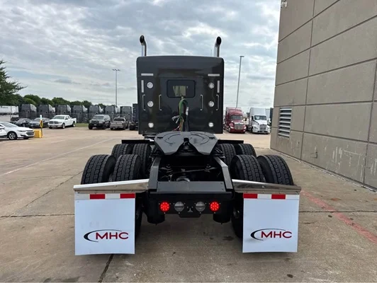 2027 Kenworth W900 in Dallas, TX — photo 5