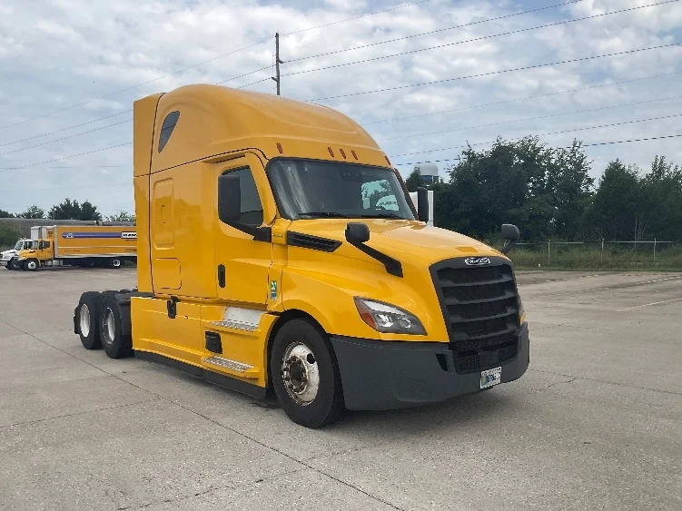 2022 Freightliner Cascadia
