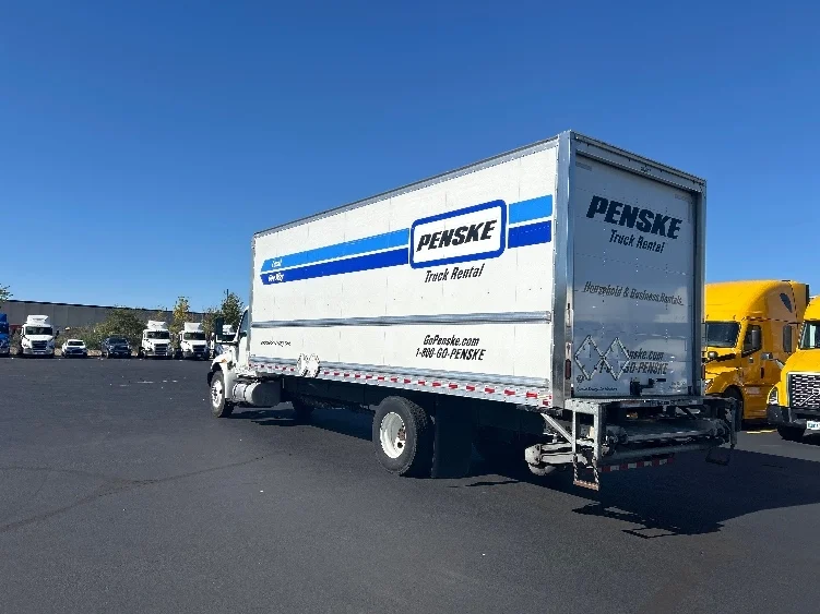 2022 International MV - image 6