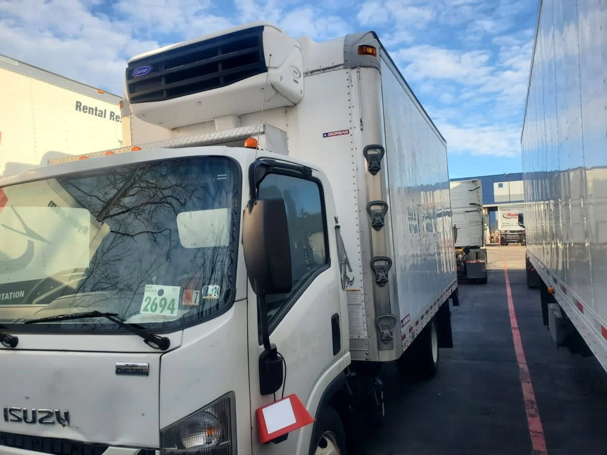 2018 Isuzu NRR in Bensalem, PA