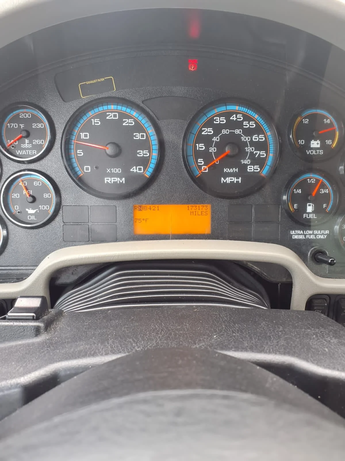 2018 International 4300 - image 11