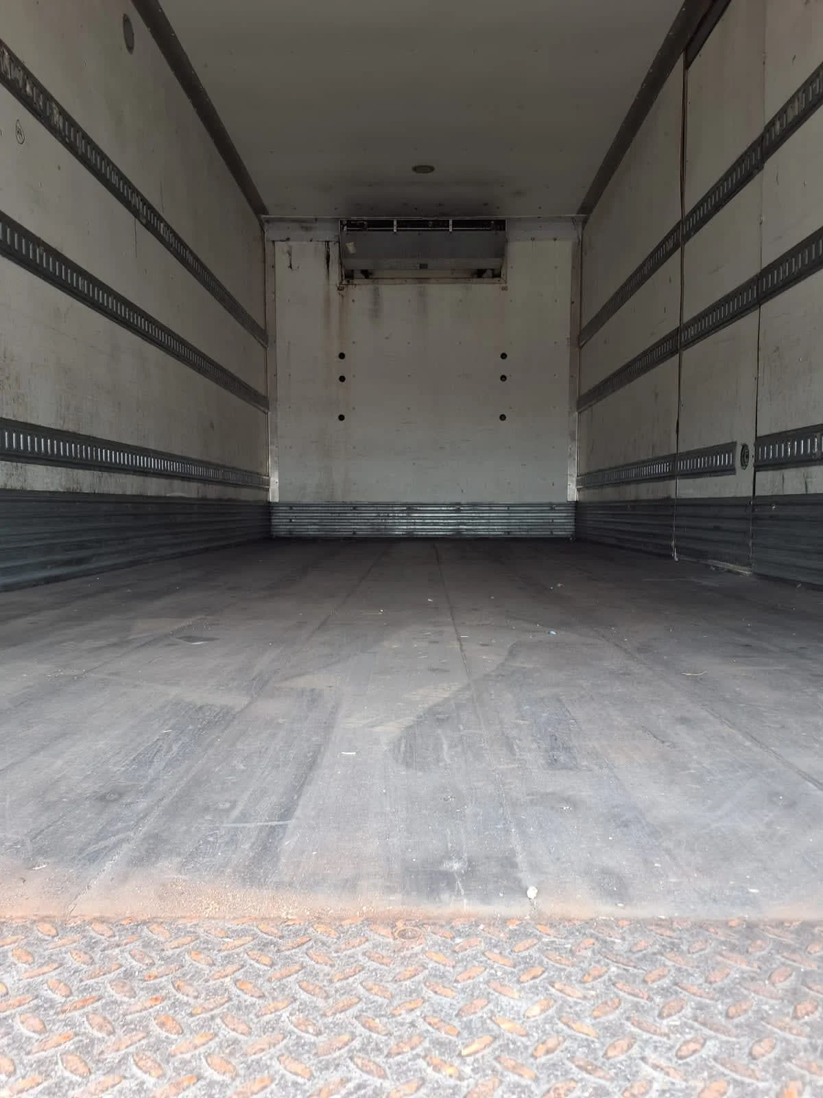 2018 International 4300 in Taylor, MI — photo 9
