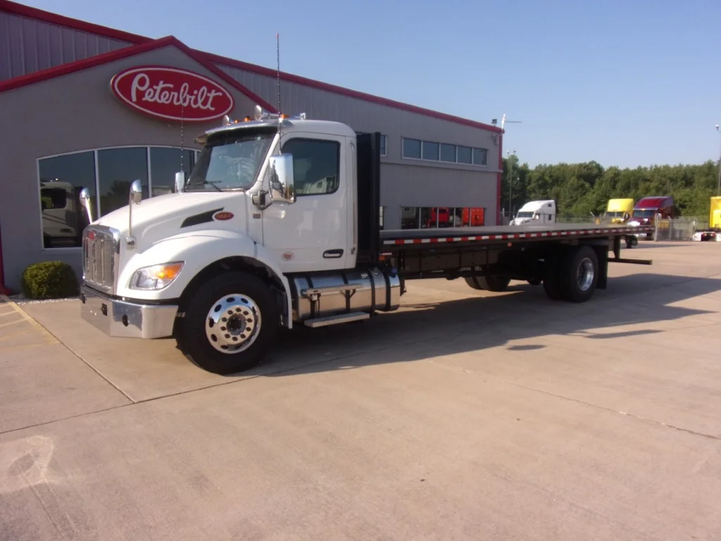2026 Peterbilt 537