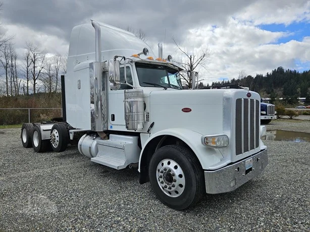 2020 Peterbilt 389 in MS — photo 7