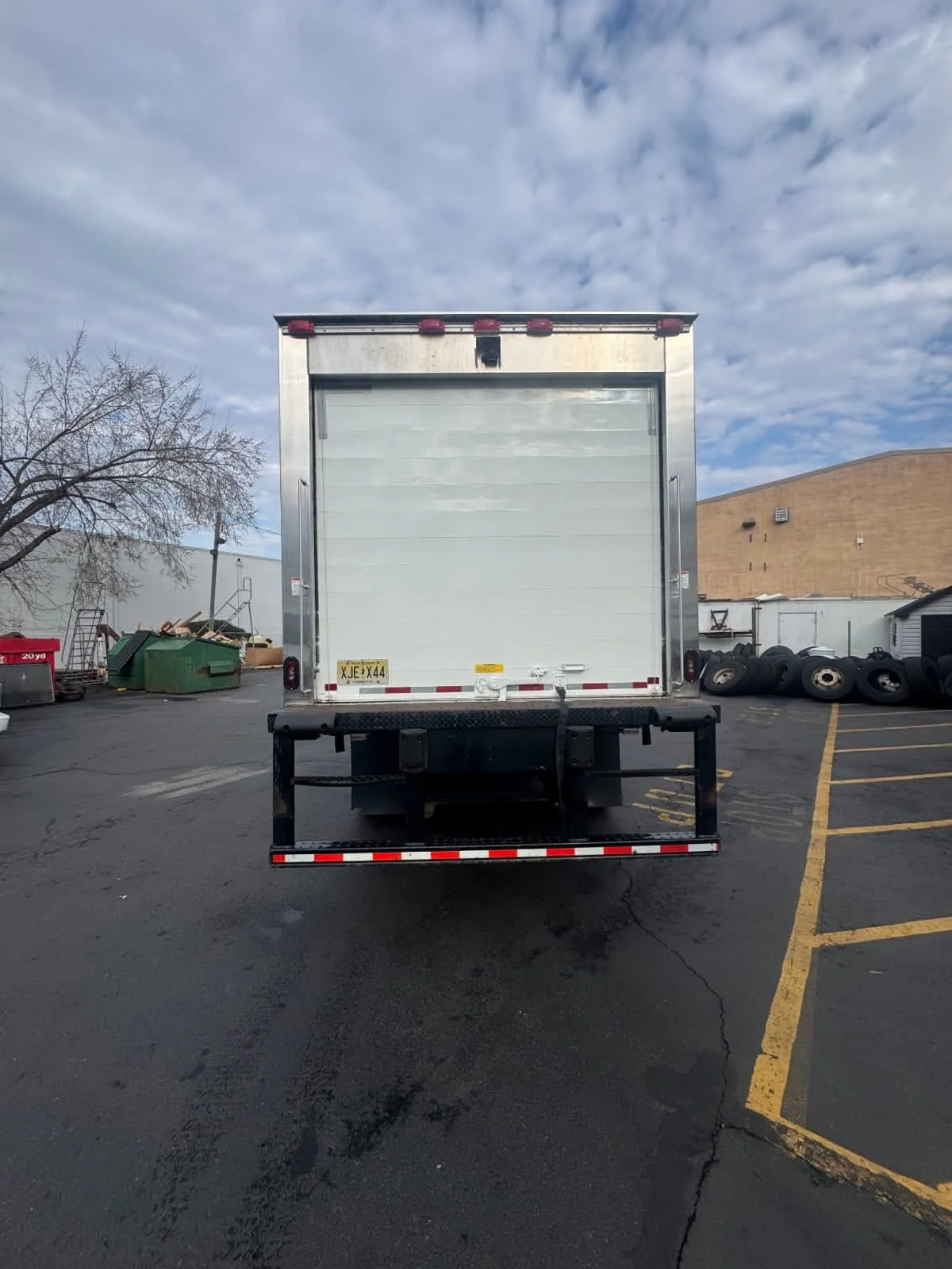 2020 Freightliner M2 106 - image 5