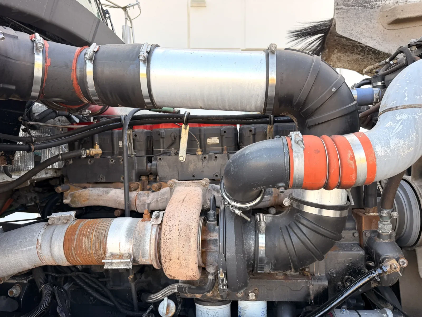 2001 Kenworth W900 - image 14