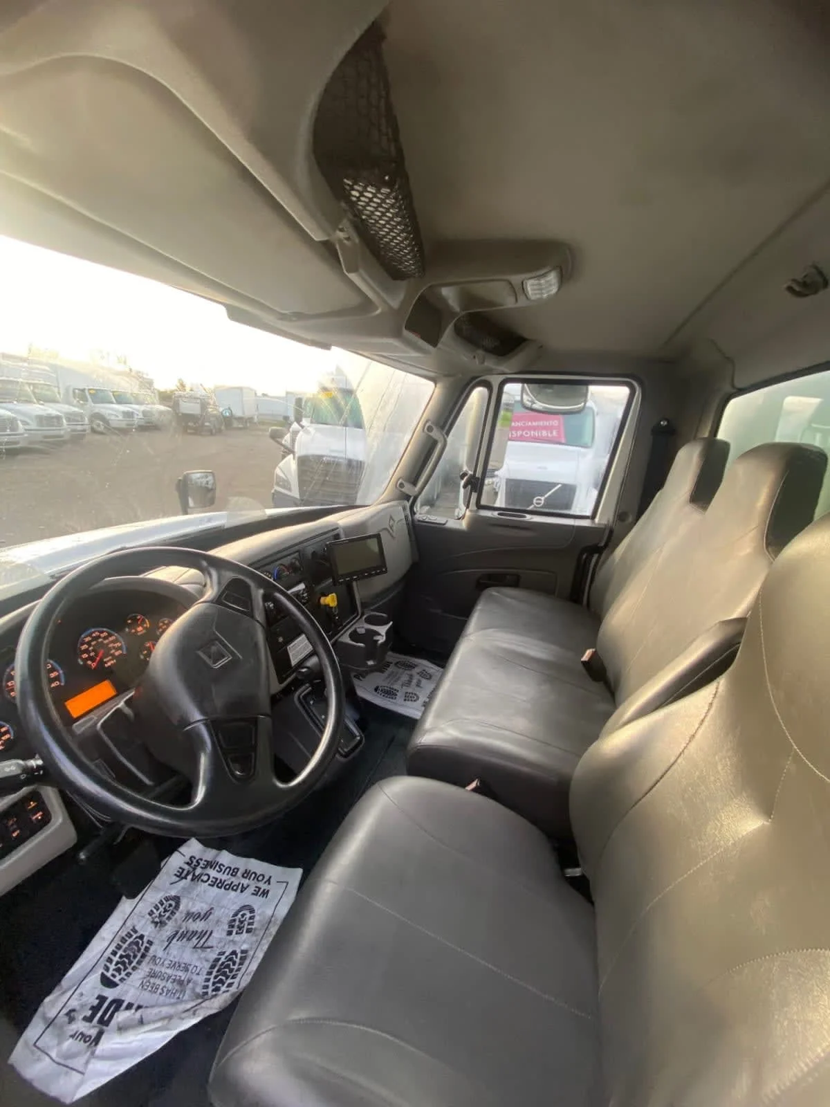2019 International 4300 in West Sacramento, CA — photo 7
