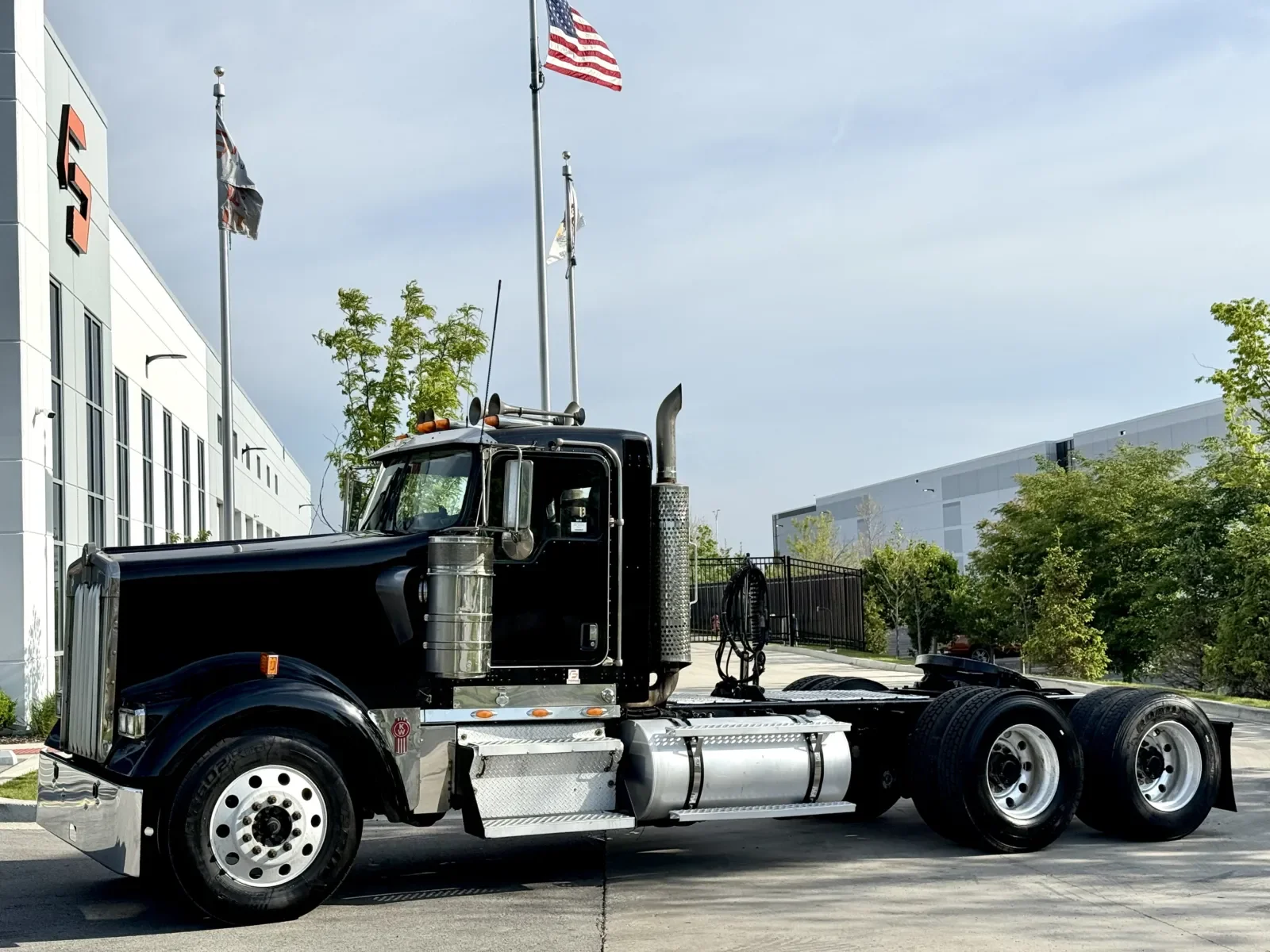 2004 Kenworth W900