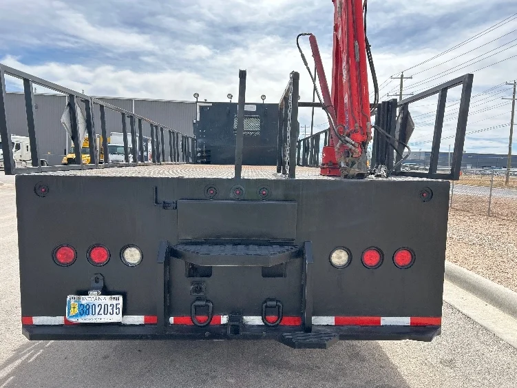 2017 Freightliner 114SD - image 9