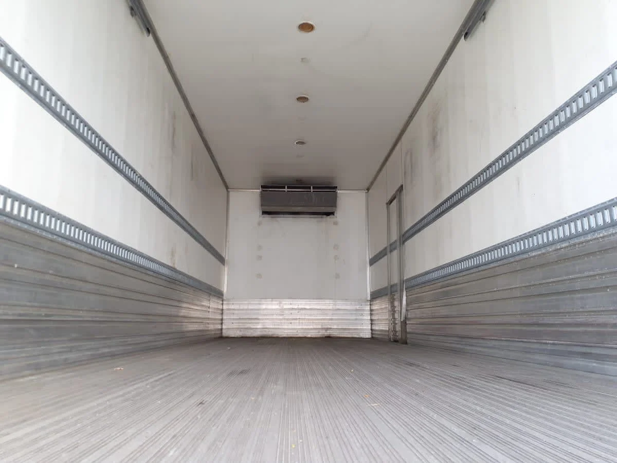 2020 International MV - image 9