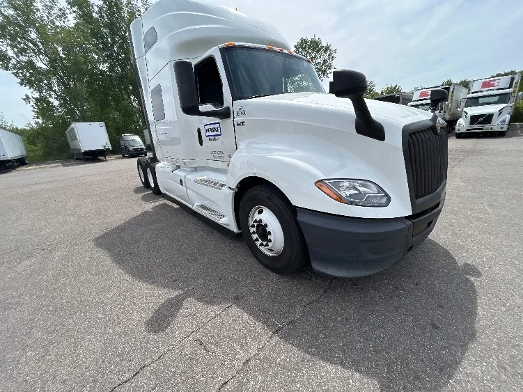 2022 International LT