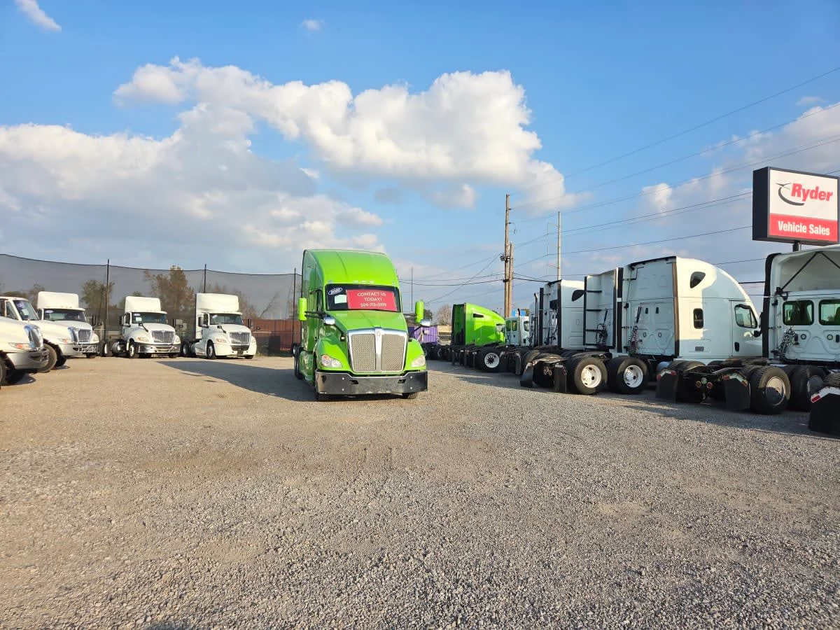 2020 Kenworth T680 - image 2