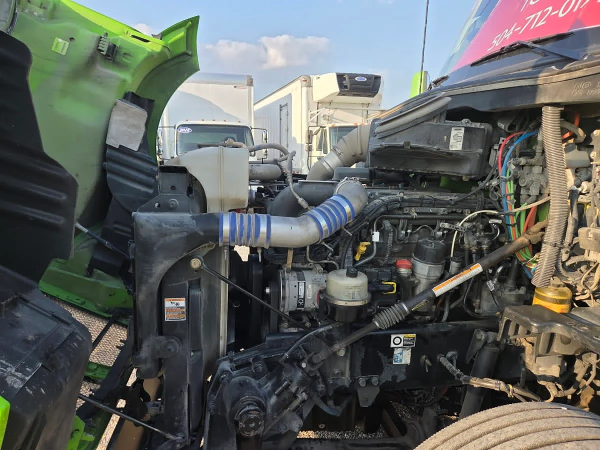 2020 Kenworth T680 - image 9