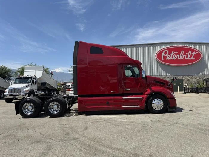 2026 Peterbilt 579 — photo 5