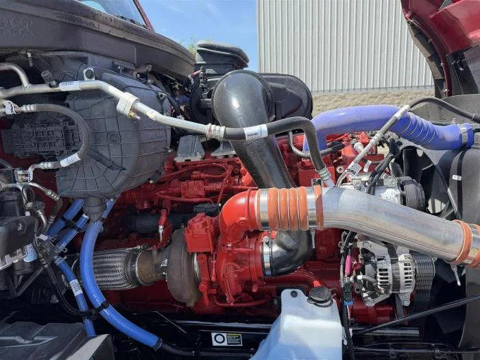 2026 Peterbilt 579 — photo 13