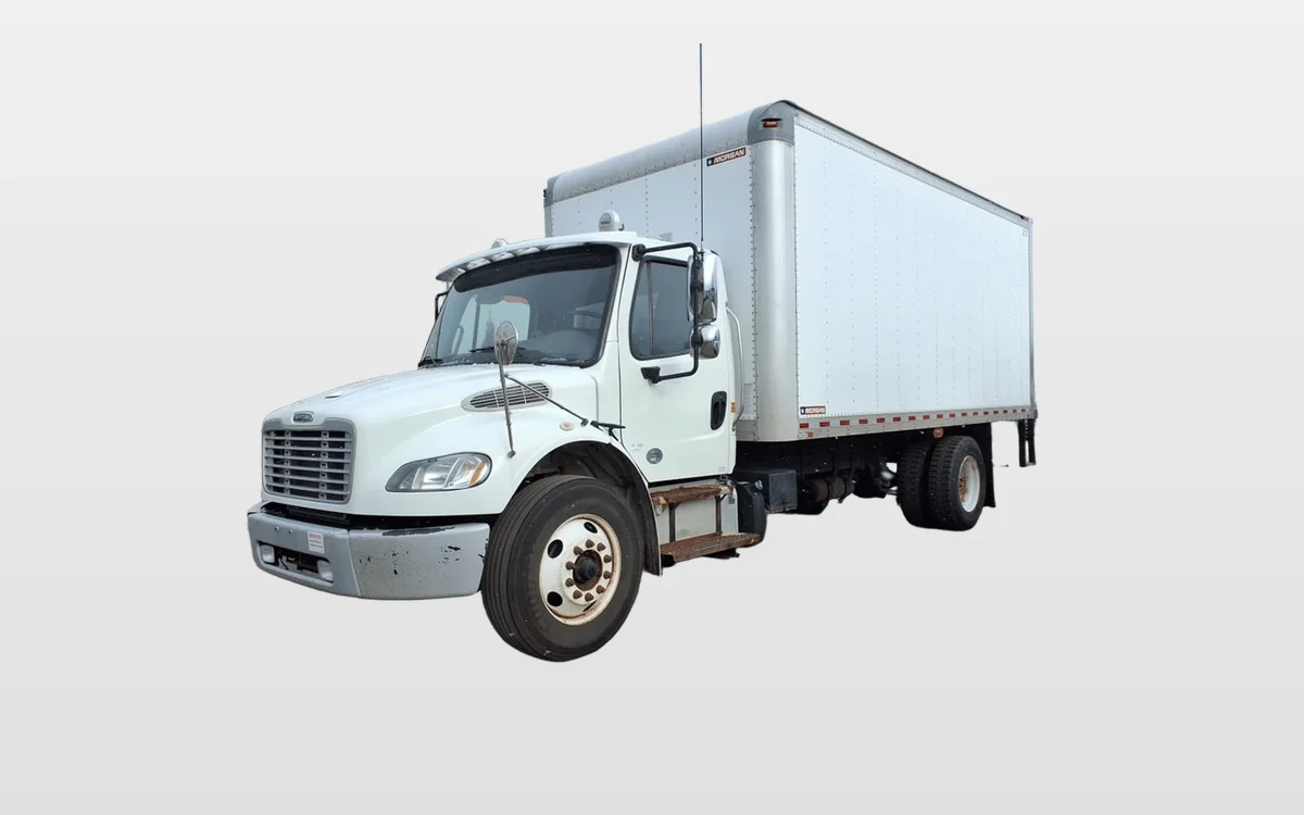 2018 Freightliner M2 106 - image 1