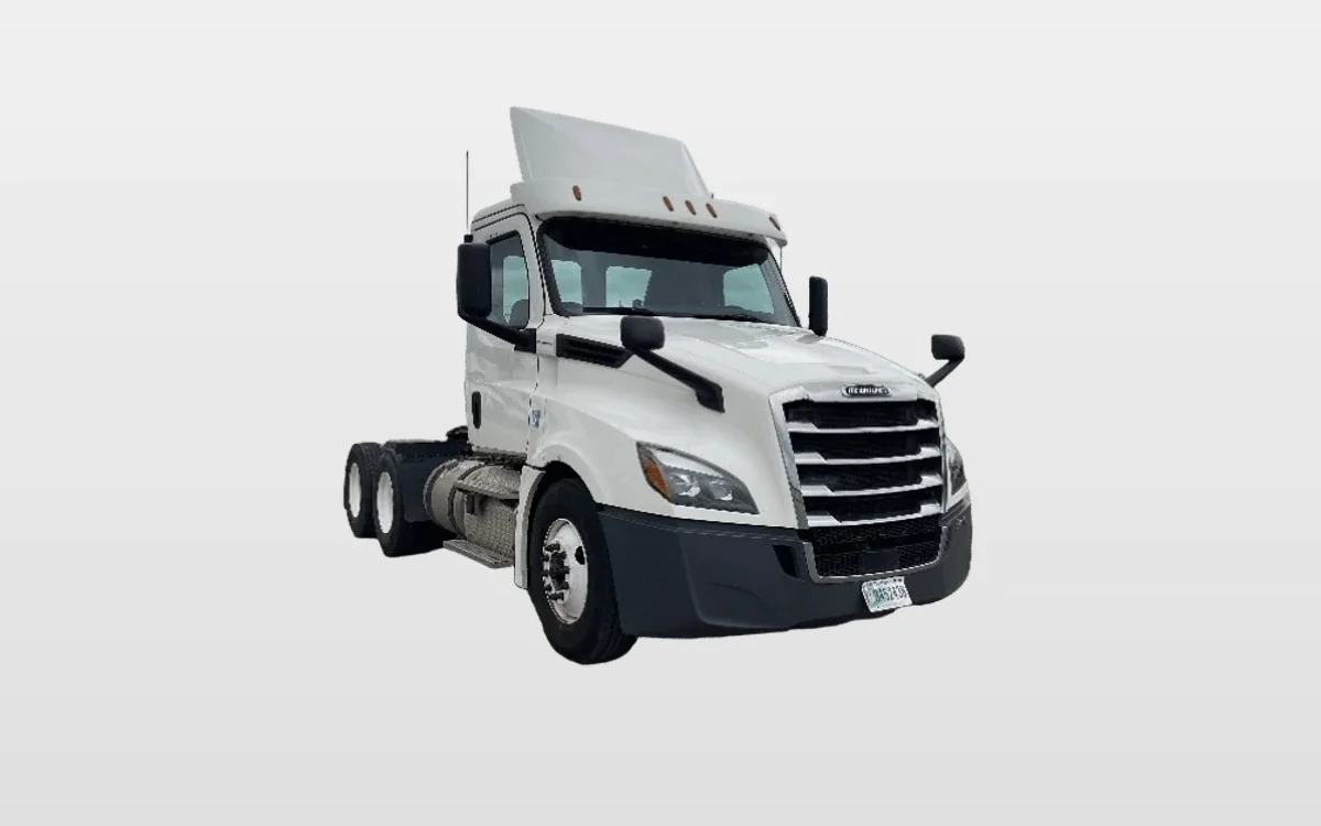 2019 Freightliner - image 1