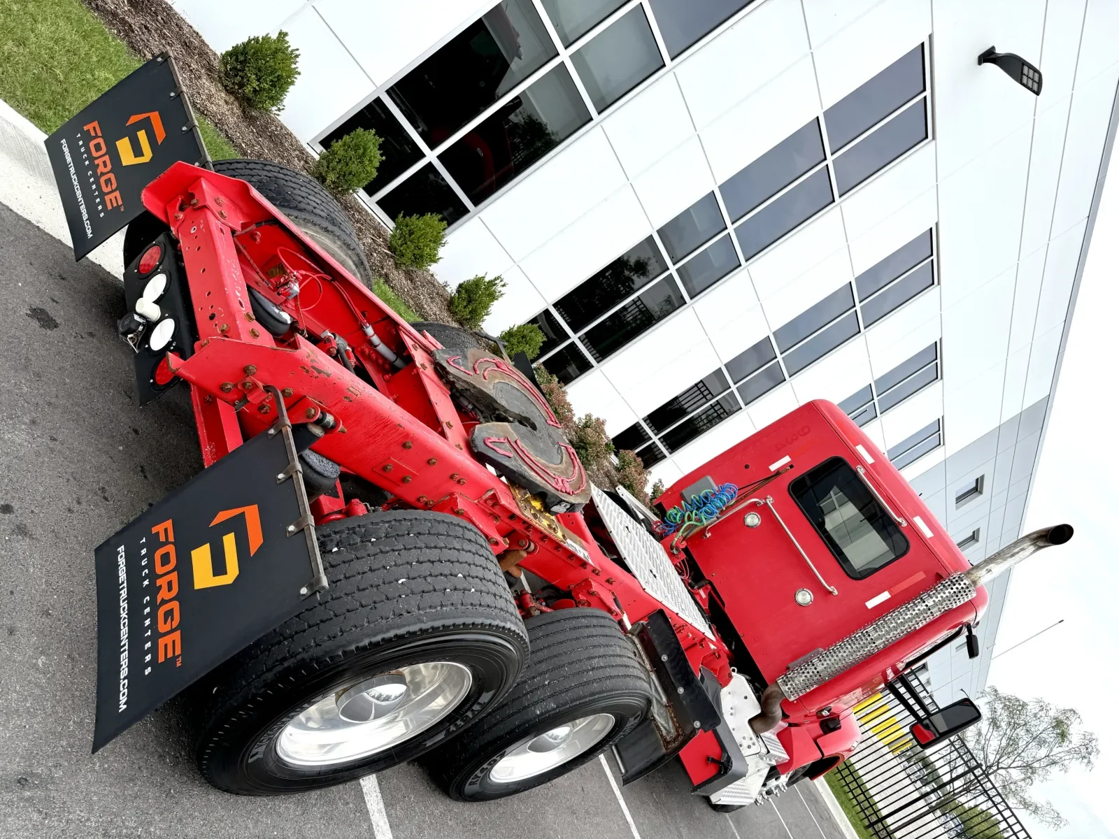 2015 Kenworth T880 - image 11