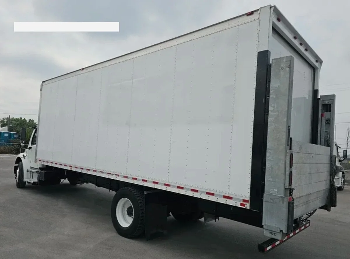 2019 Freightliner M2 106 - image 6
