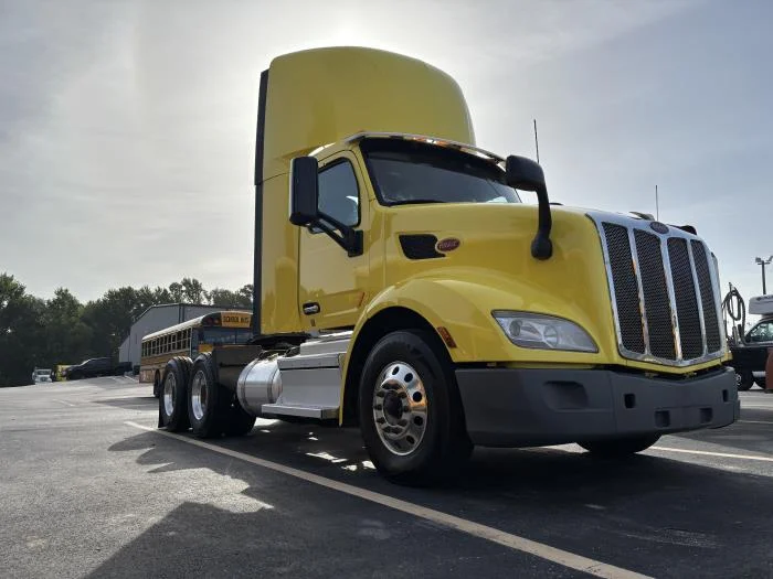 2020 Peterbilt 579 in Tyler, TX — photo 4