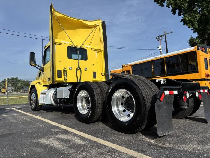 2020 Peterbilt 579 in Tyler, TX — photo 8