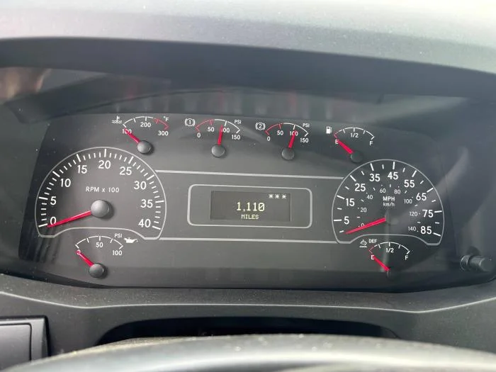 2026 International MV - image 8