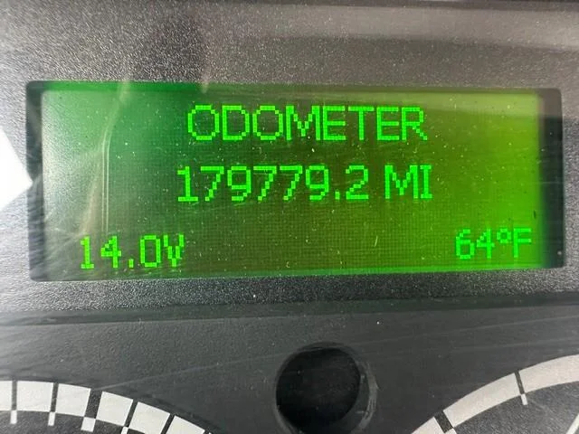 2018 Freightliner M2 106 — photo 7