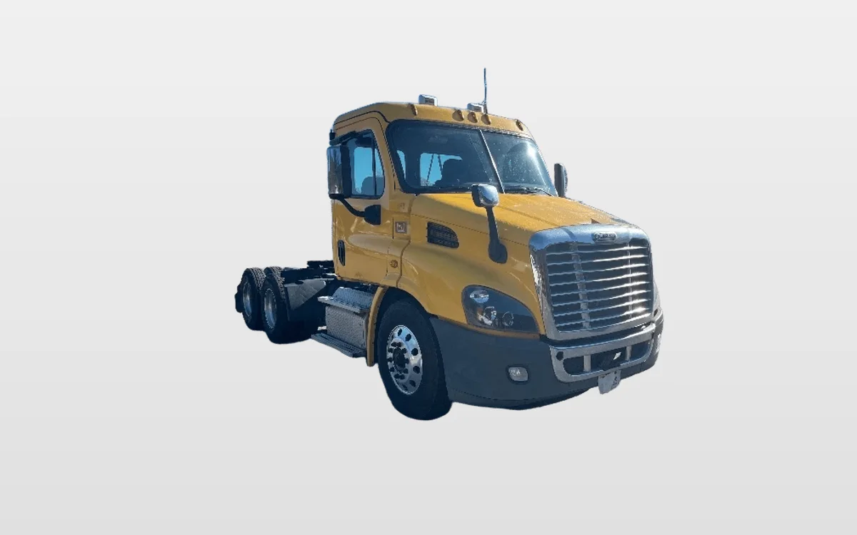 2019 Freightliner - image 1